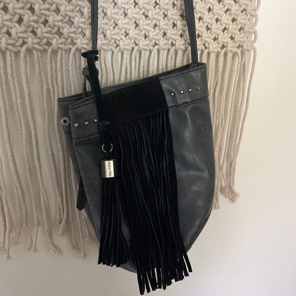 Fringe bucket bag purse - Picture 2 of 3